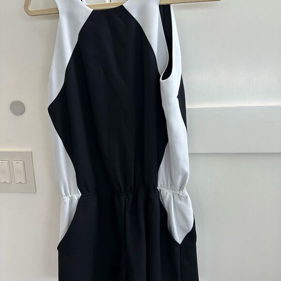 PARKER black and white romper. Fits like size 6. - Picture 1 of 12
